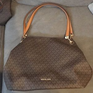 Michael Kors XL Shoulder Tote